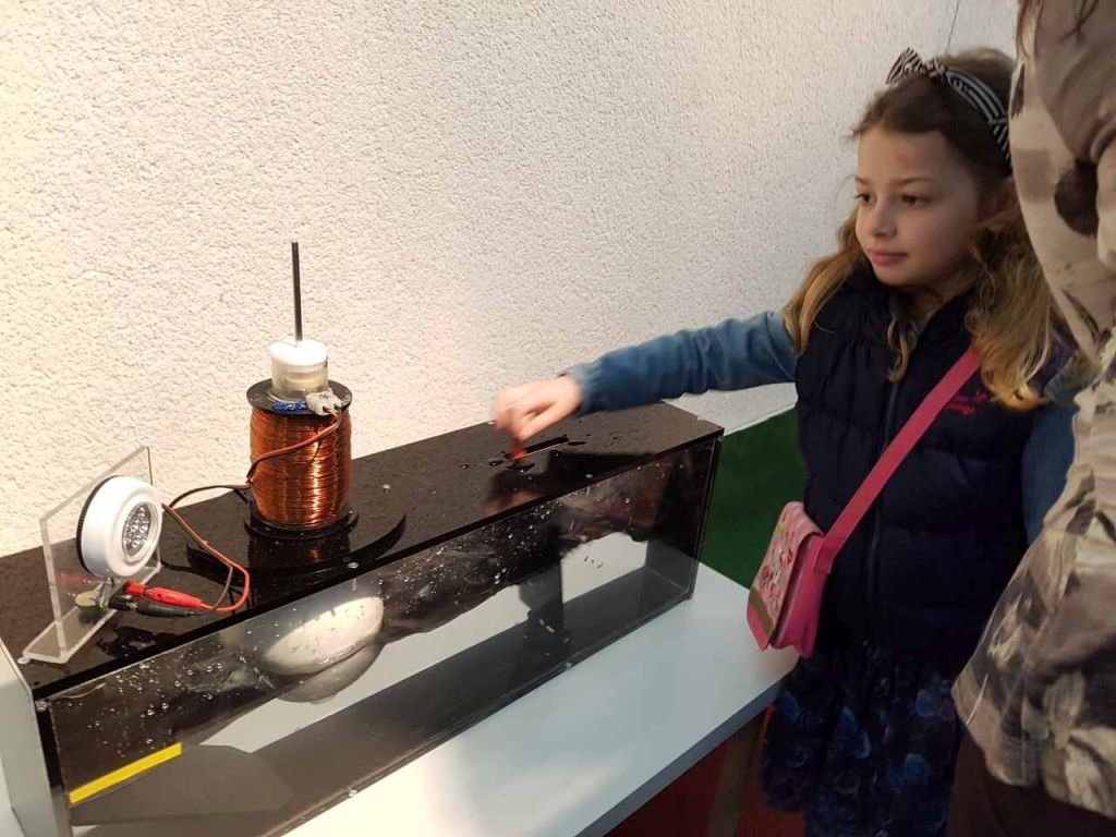 elektrananavalove.jpg